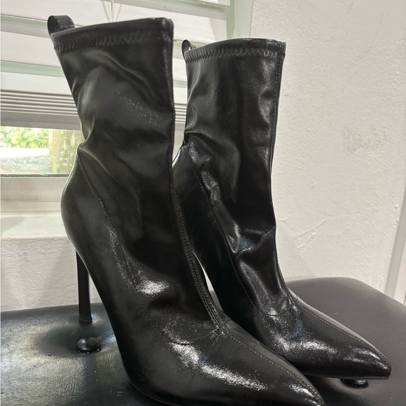 Pleather Pull-On Stiletto Boots - Picture 2 of 3